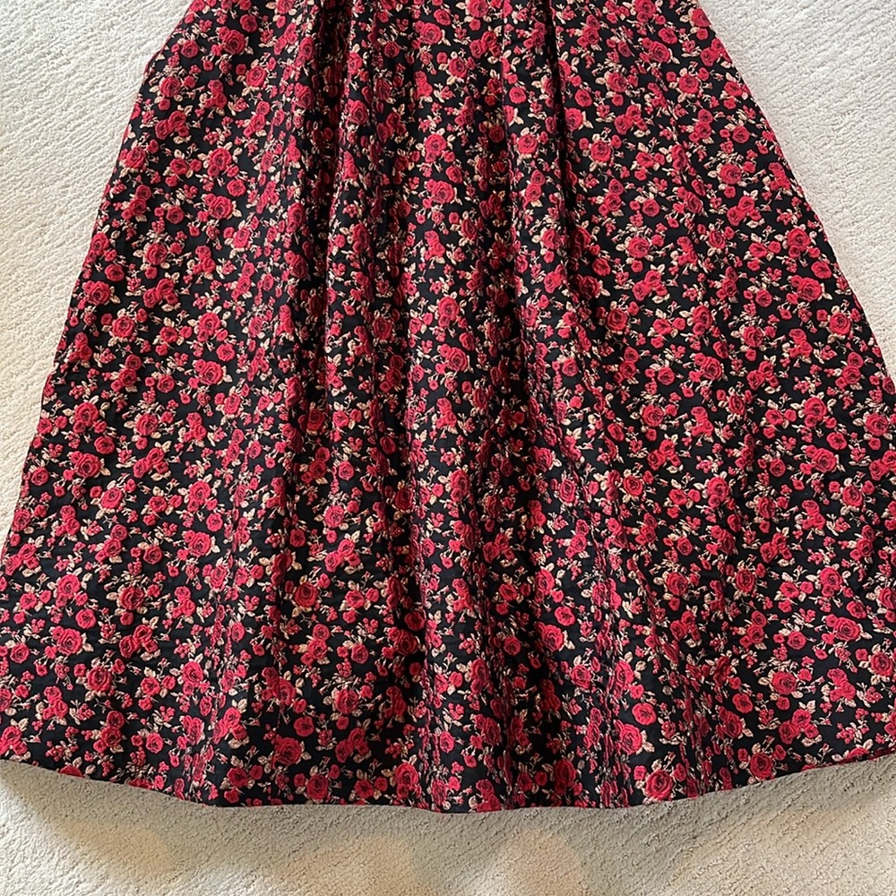 Alice + Olivia Floral Brocade Gown - Picture 6 of 16